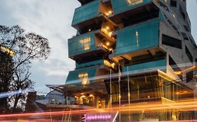 U Janevalla Hotel Bandung